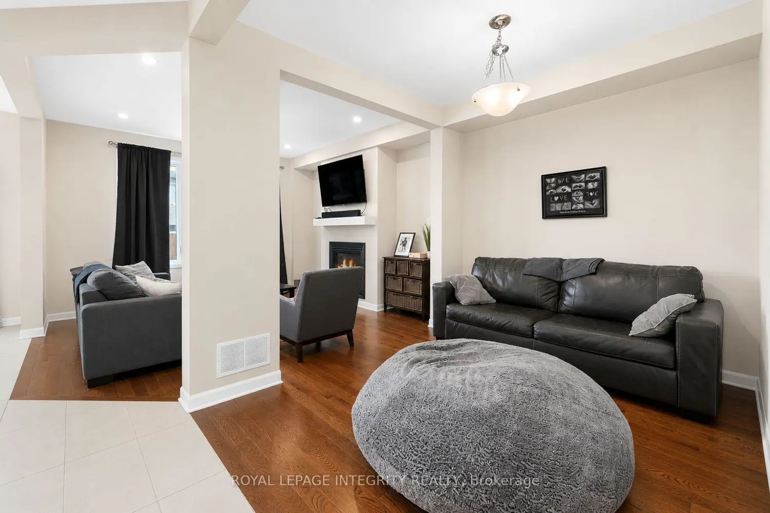 142 Shallow Pond Place photo 4