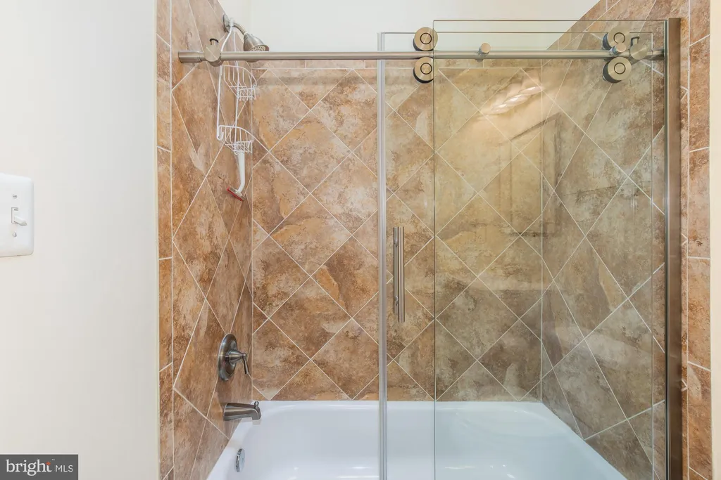 Additional image 17 of 116 V Street NE, Washington, DC 20002