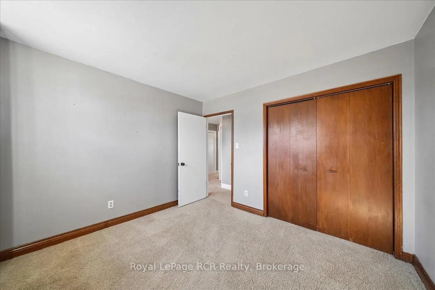 Additional image 9 of 883 30Th Street