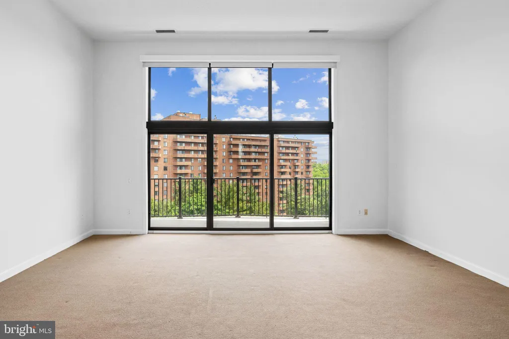 Additional image 4 of 3101 New Mexico Avenue NW Unit 817, Washington, DC 20016