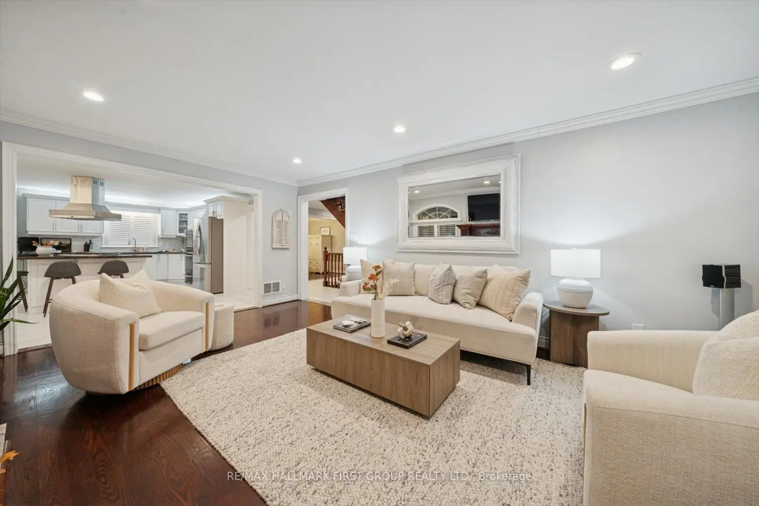 Additional image 5 of 1779 Woodview Avenue