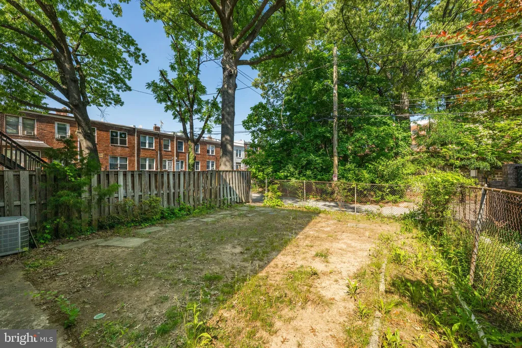 Additional image 27 of 6121 14th Street NW, Washington, DC 20011