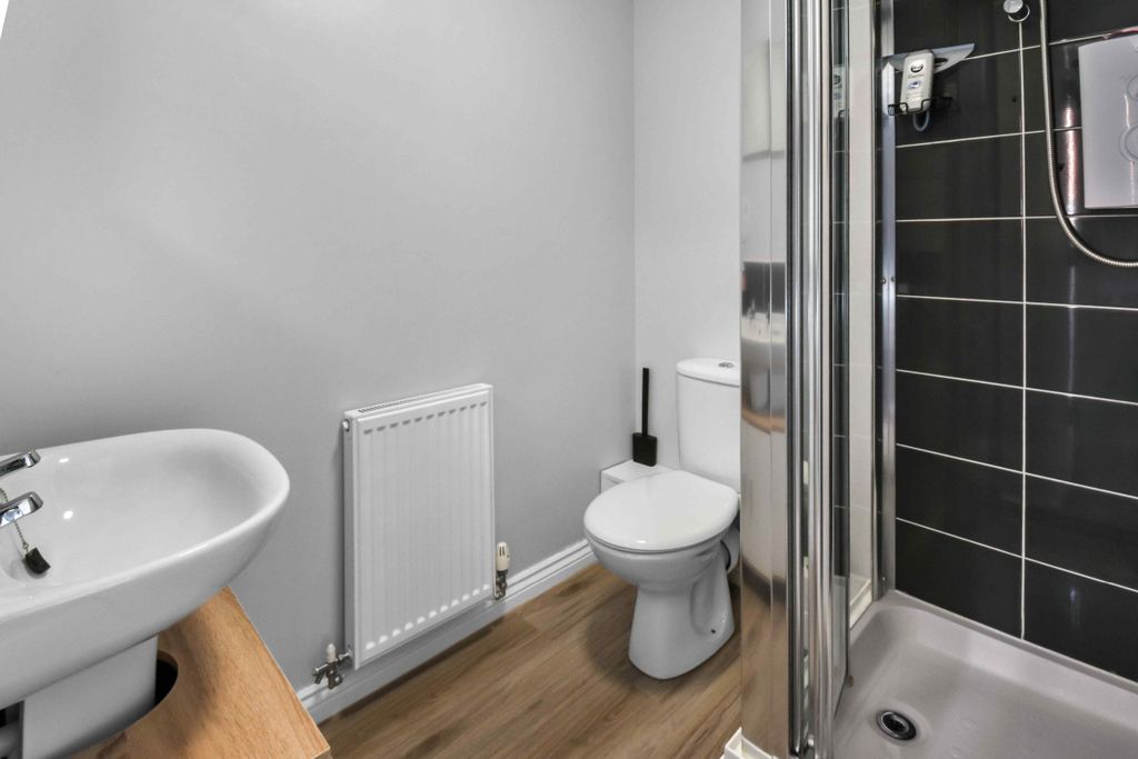Additional image 8 of 2 bed flat for saleWester Kippielaw Drive, Dalkeith EH22