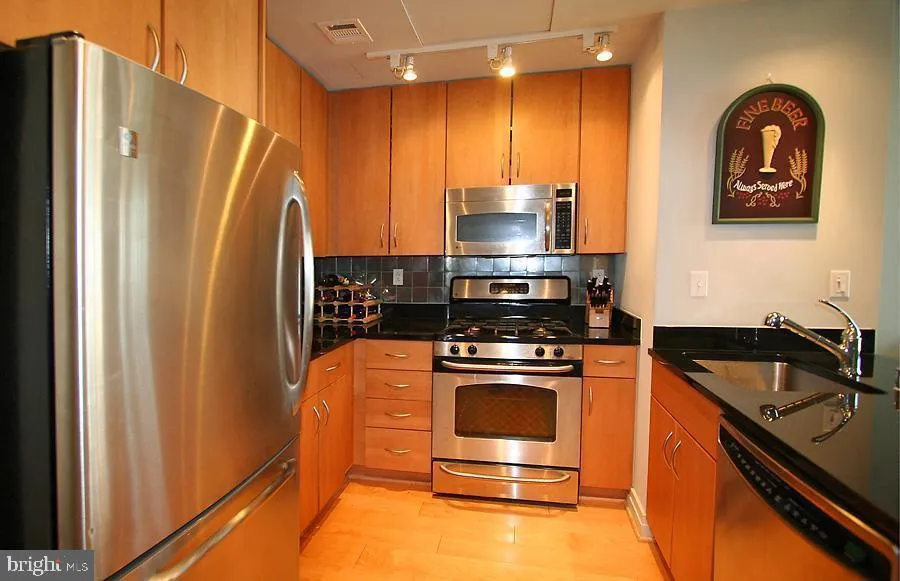 Additional image 16 of 301 Massachusetts Ave NW Unit 506, Washington, DC 20001