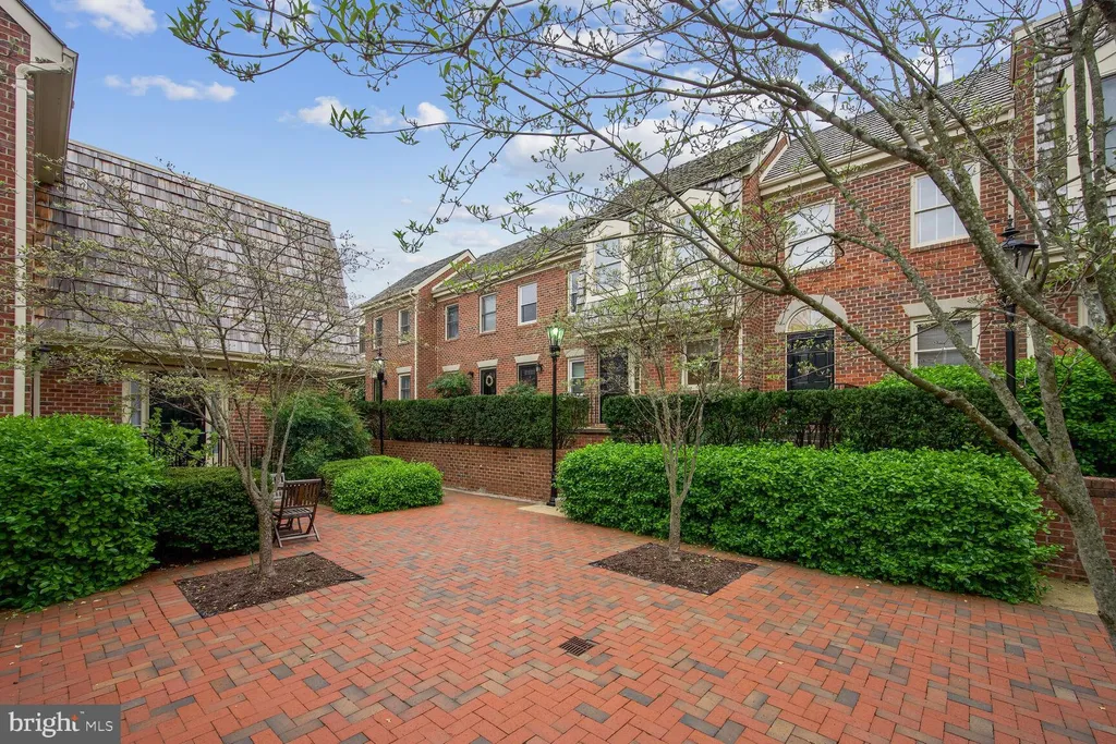 5310 Connecticut Avenue NW Unit 5, Washington, DC 20015