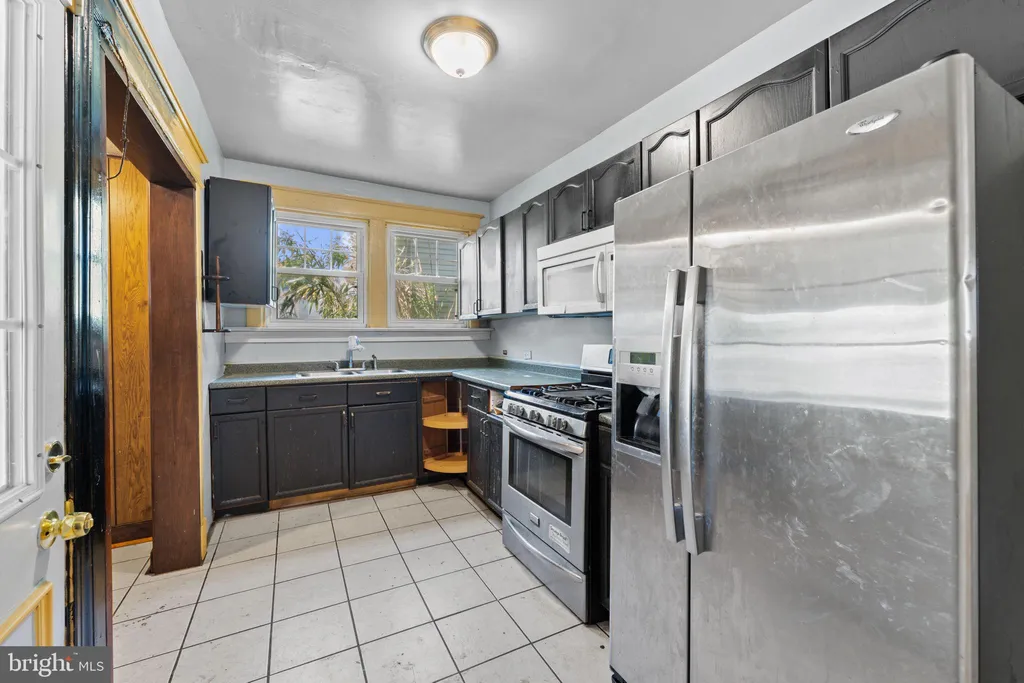 Additional image 6 of 2405 Rhode Island Avenue NE, Washington, DC 20018