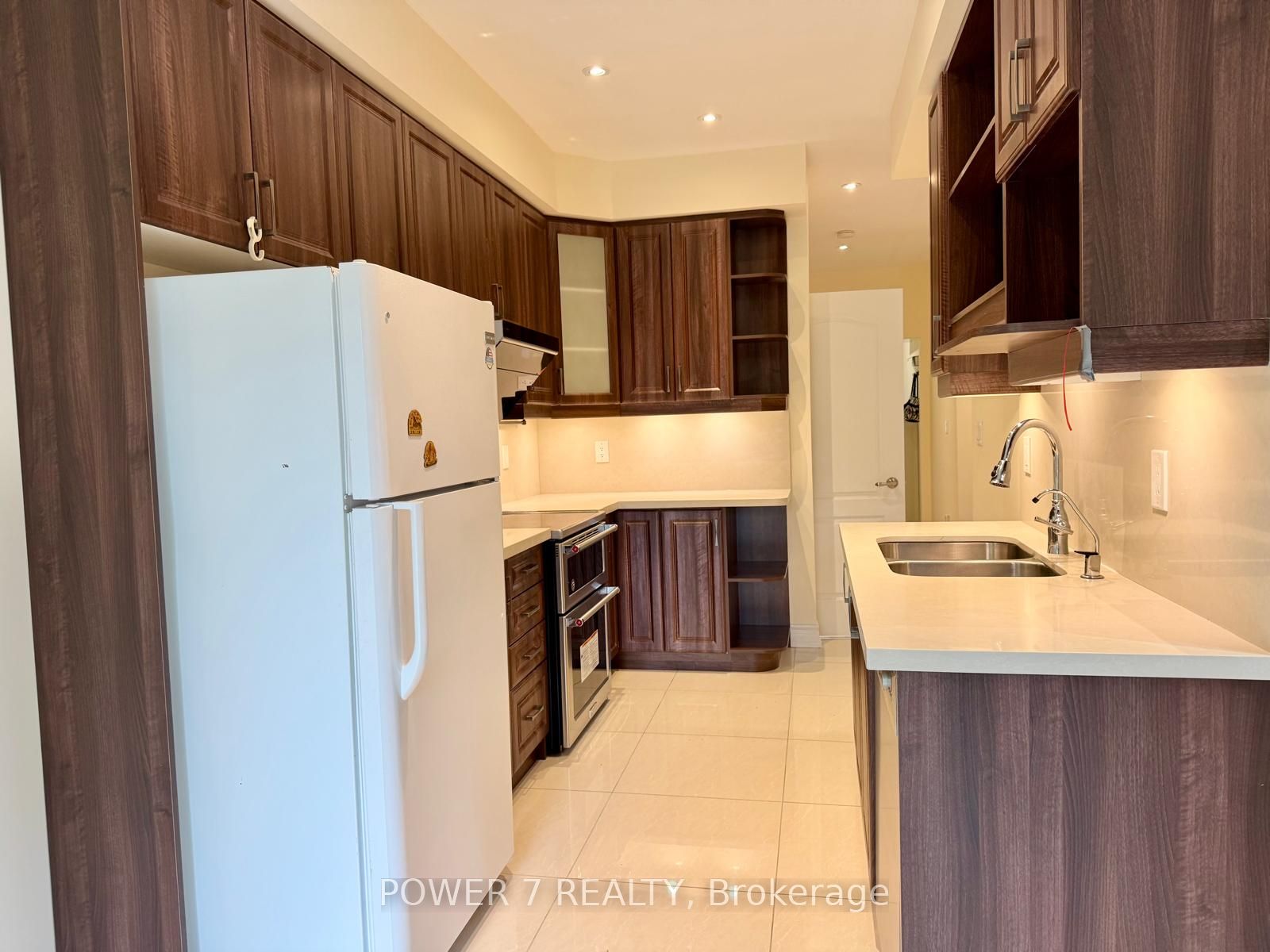 Additional image 6 of 8 Zermatt Way, Markham, ON, L3R 5H9