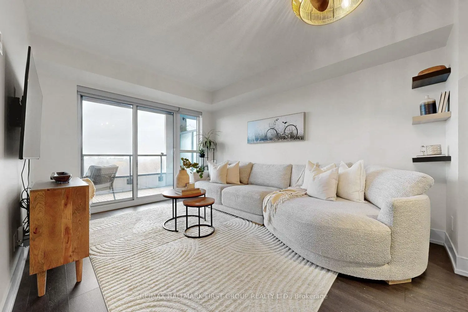 Additional image 9 of 1255 Bayly Street 605