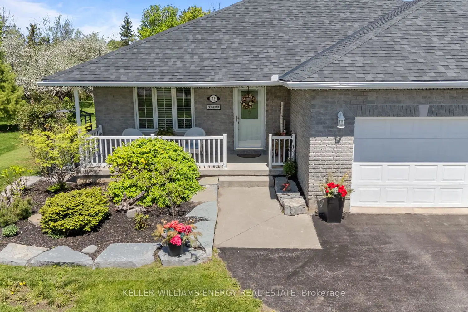 Additional image 20 of 18 Applewood Drive