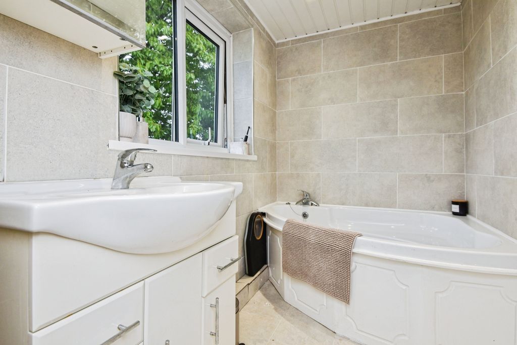Additional image 18 of 3 bed end terrace house for salePenny Stone Road, Lancaster LA2