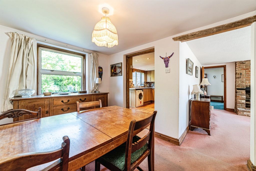 Additional image 5 of 3 bed semi-detached house for saleSt. Nicholas Road, Wallingford OX10