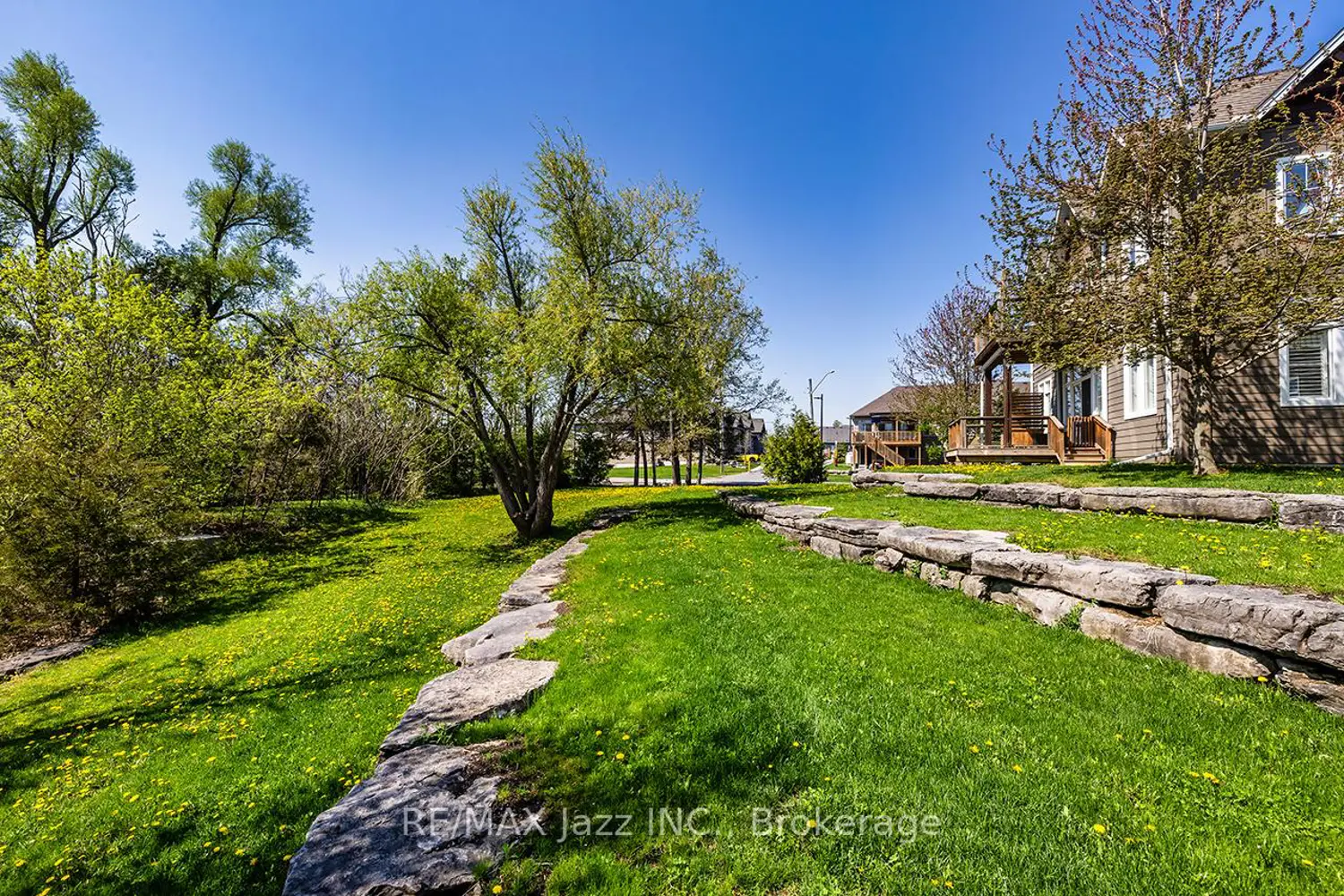 Additional image 17 of 29 Lakewood Crescent 111