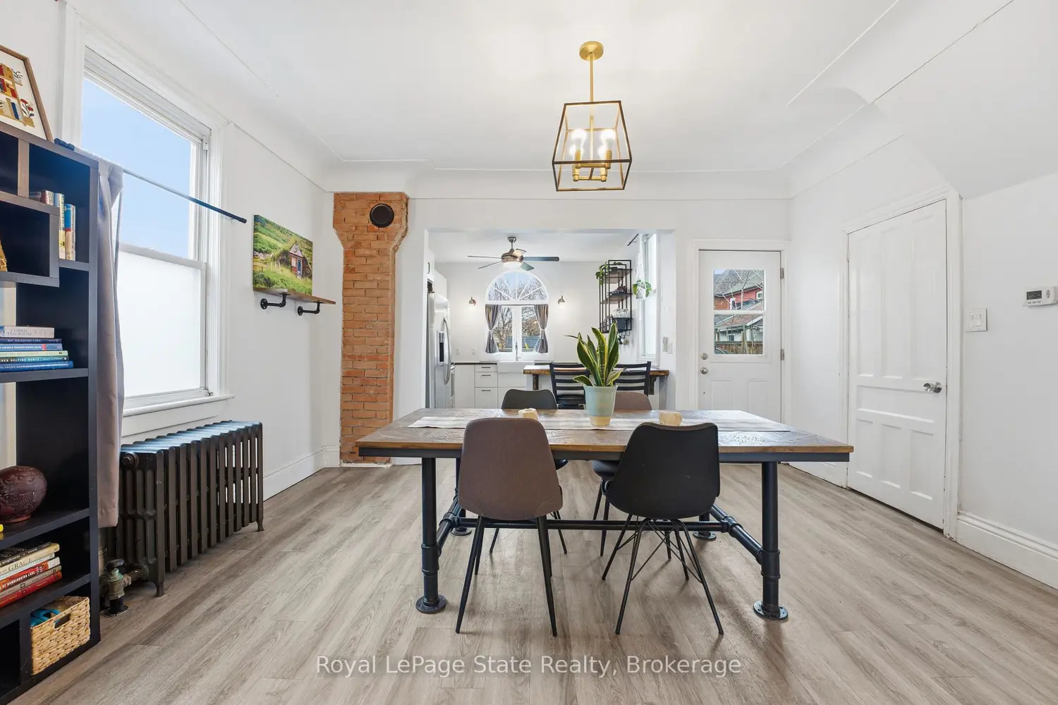 Additional image 11 of 17 Minto Avenue