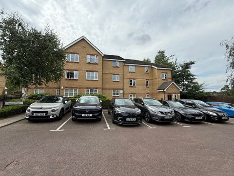 Coltswood Court, Southgate N14