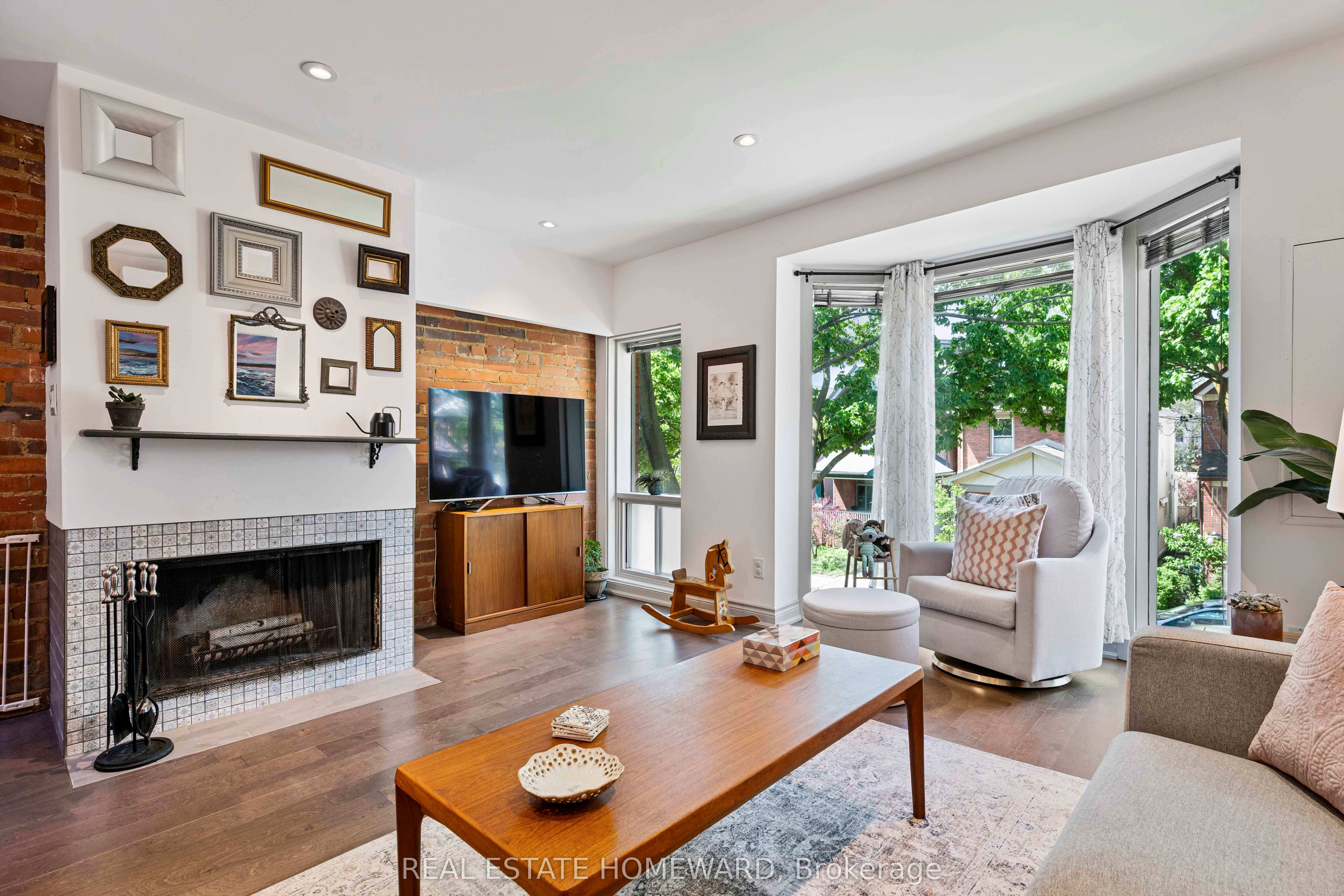 Additional image 4 of 51 Harcourt Avenue, Toronto, ON, M4J 1J3