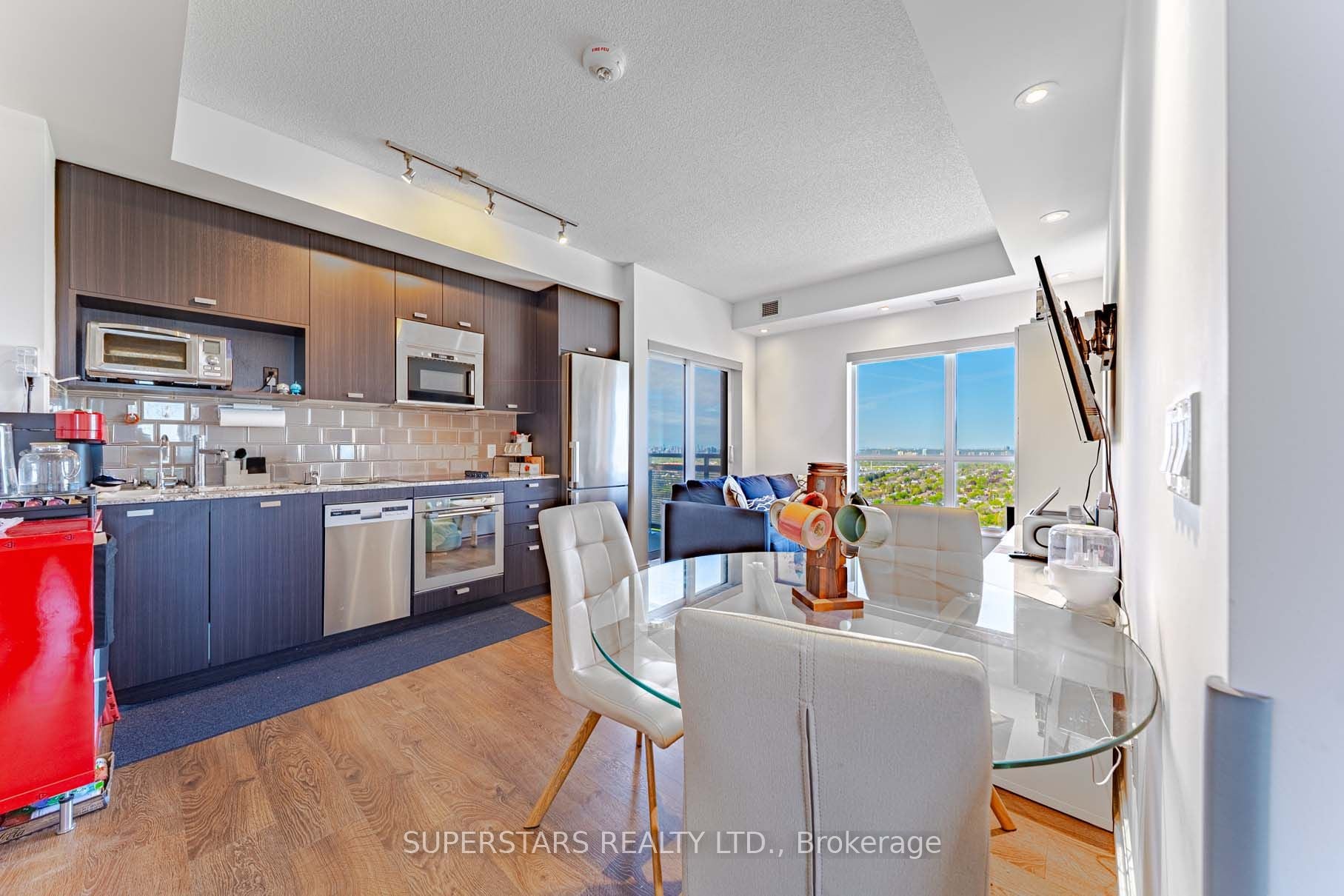 3422-275 Village Green Square, Toronto, ON, M1S 0L8