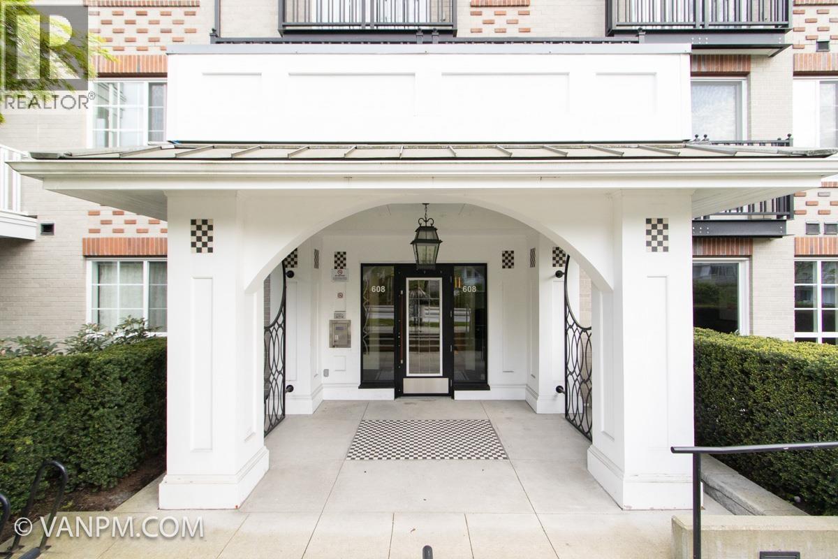 316 608 COMO LAKE AVENUE