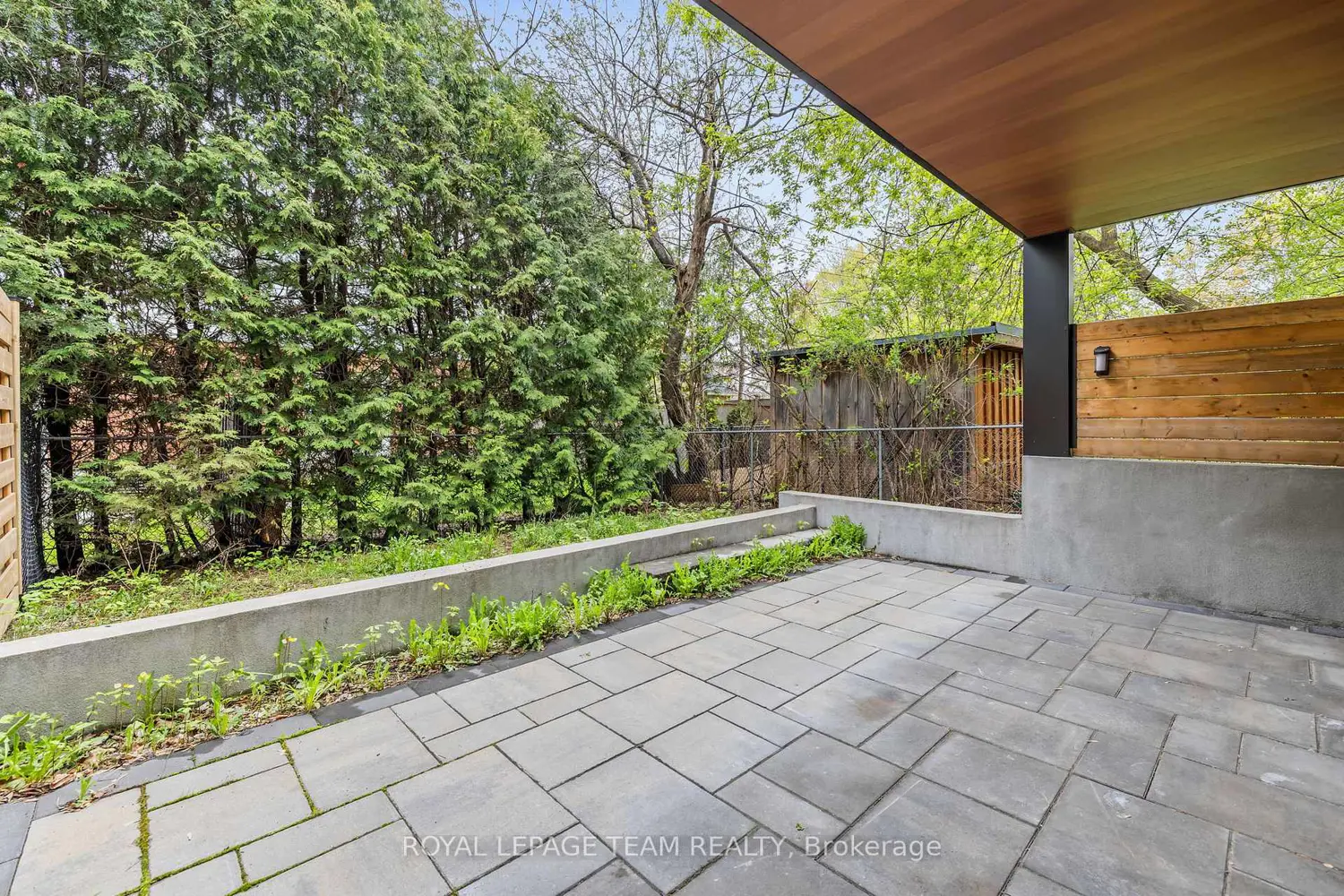 Additional image 18 of 498 Wentworth Avenue