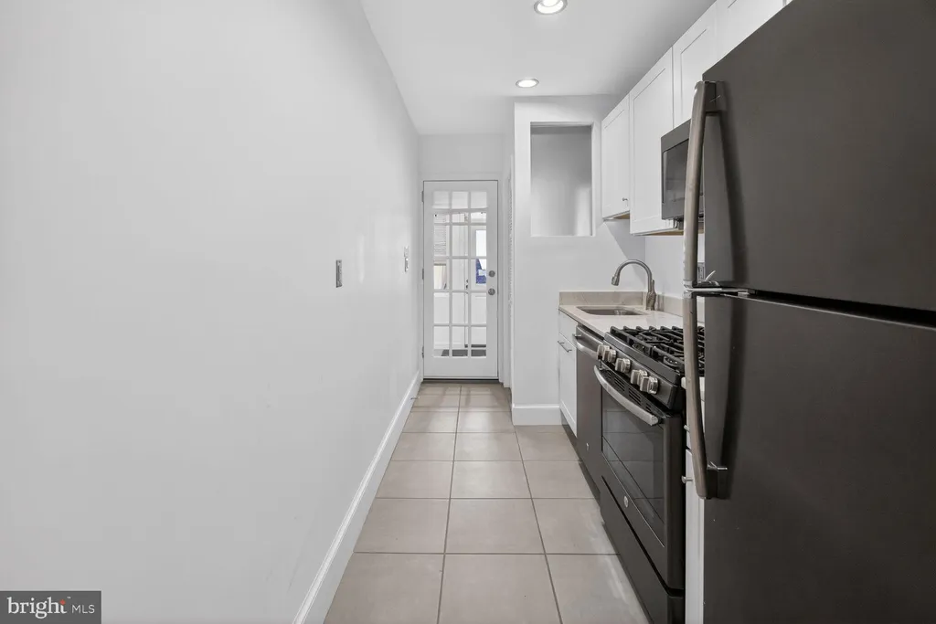 Additional image 10 of 2228 40th Street NW Unit 1, Washington, DC 20007