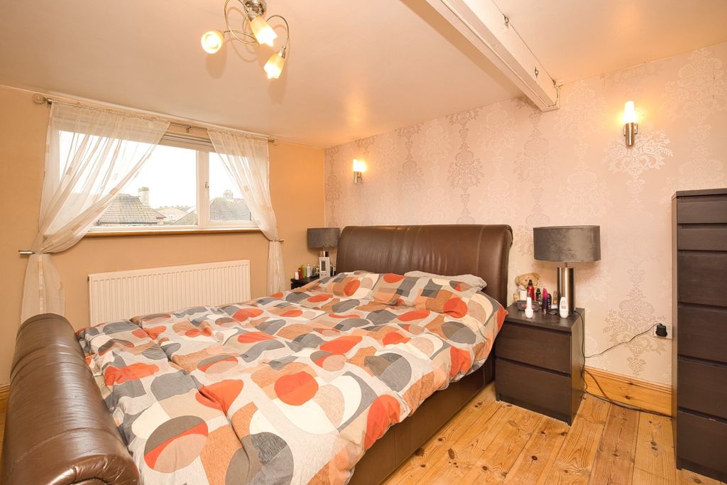 Additional image 16 of 4 bed semi-detached house for saleSt. Lukes Avenue, Ramsgate CT11