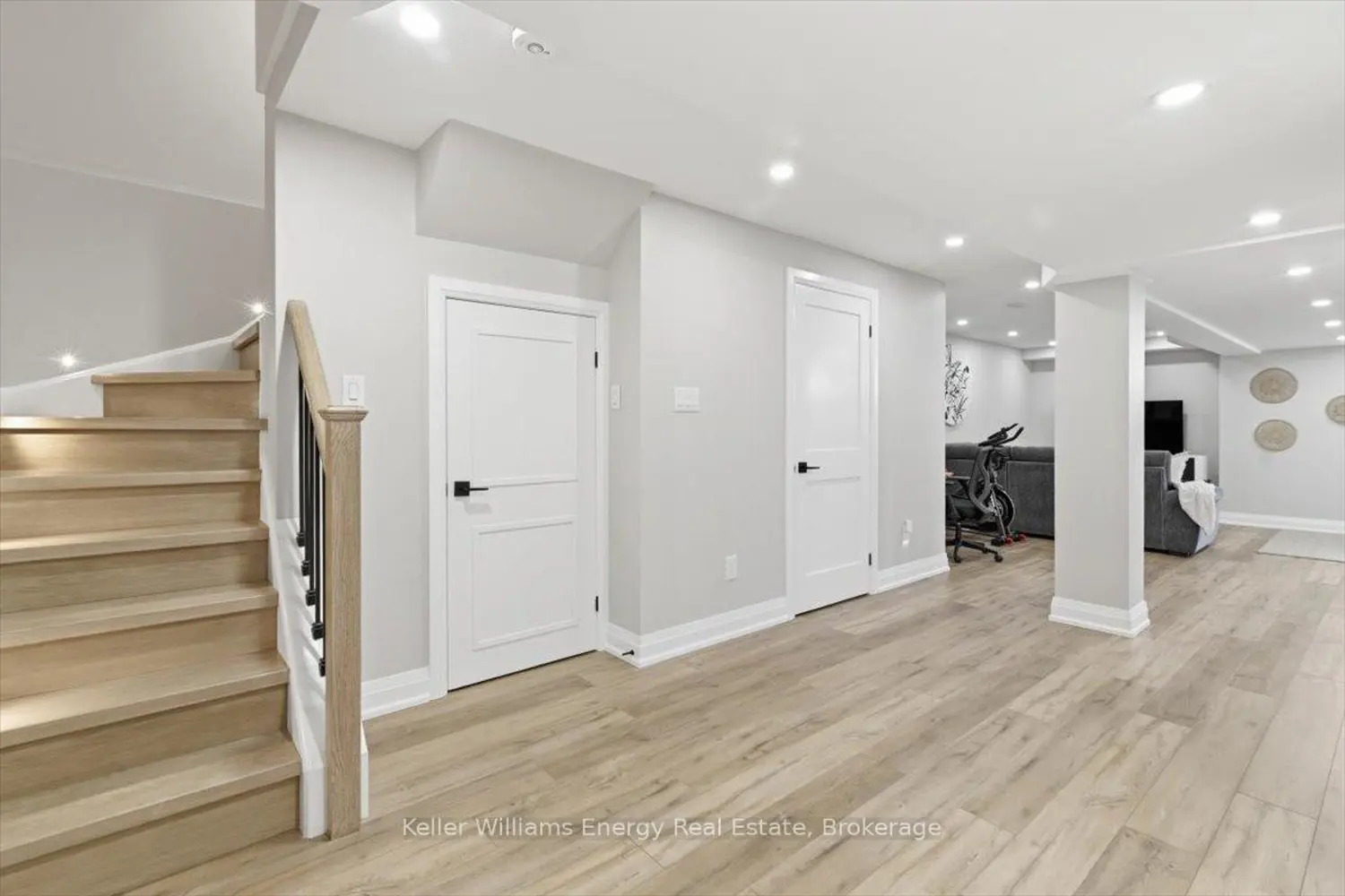 Additional image 14 of 21 Denny Street