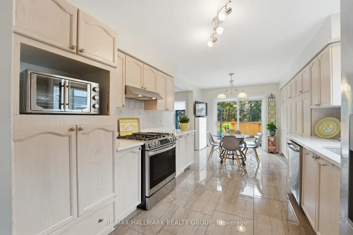 36 Palmadeo Drive photo 5