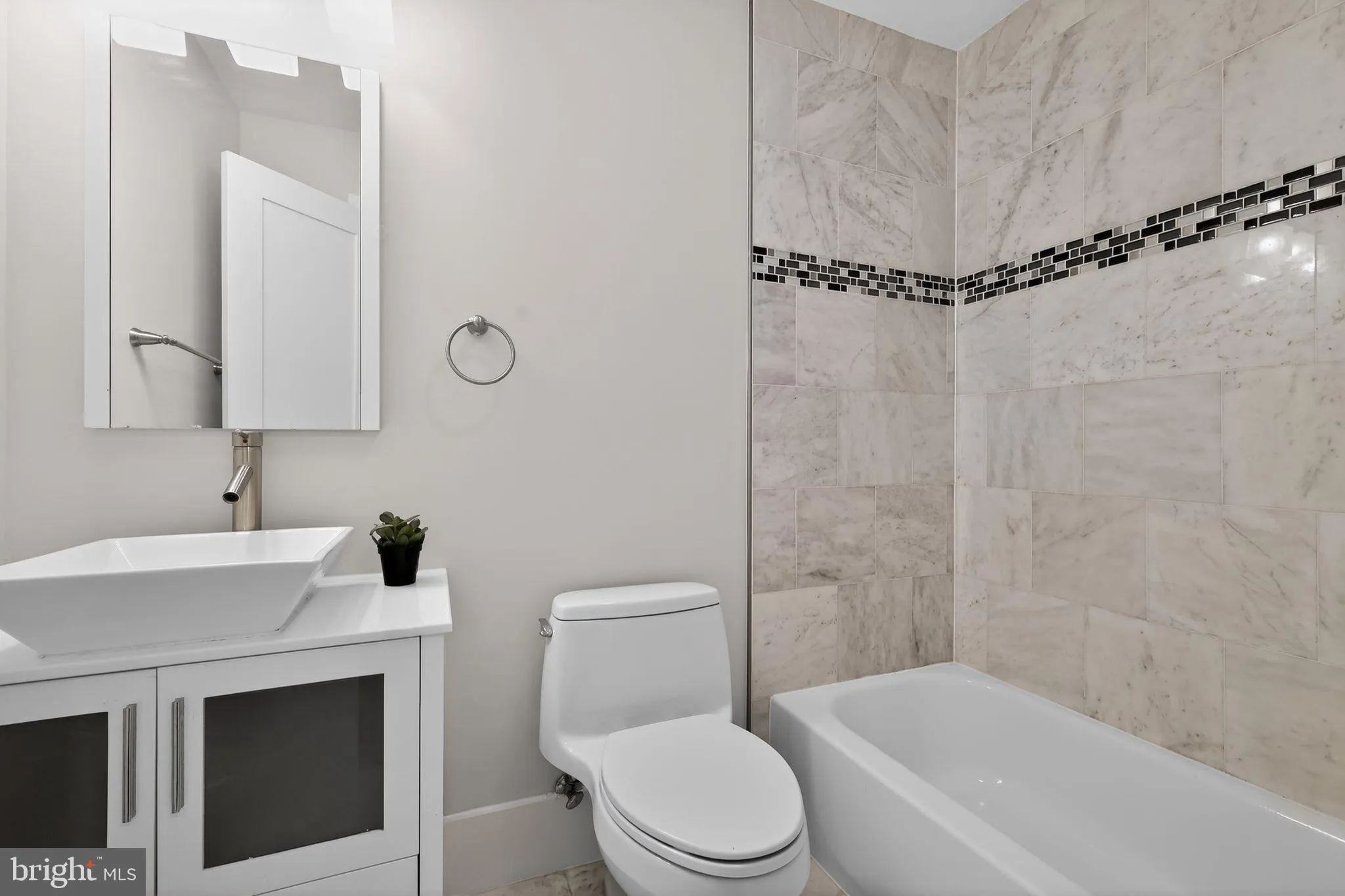 Additional image 35 of 5128 H Street SE, Washington, DC 20019
