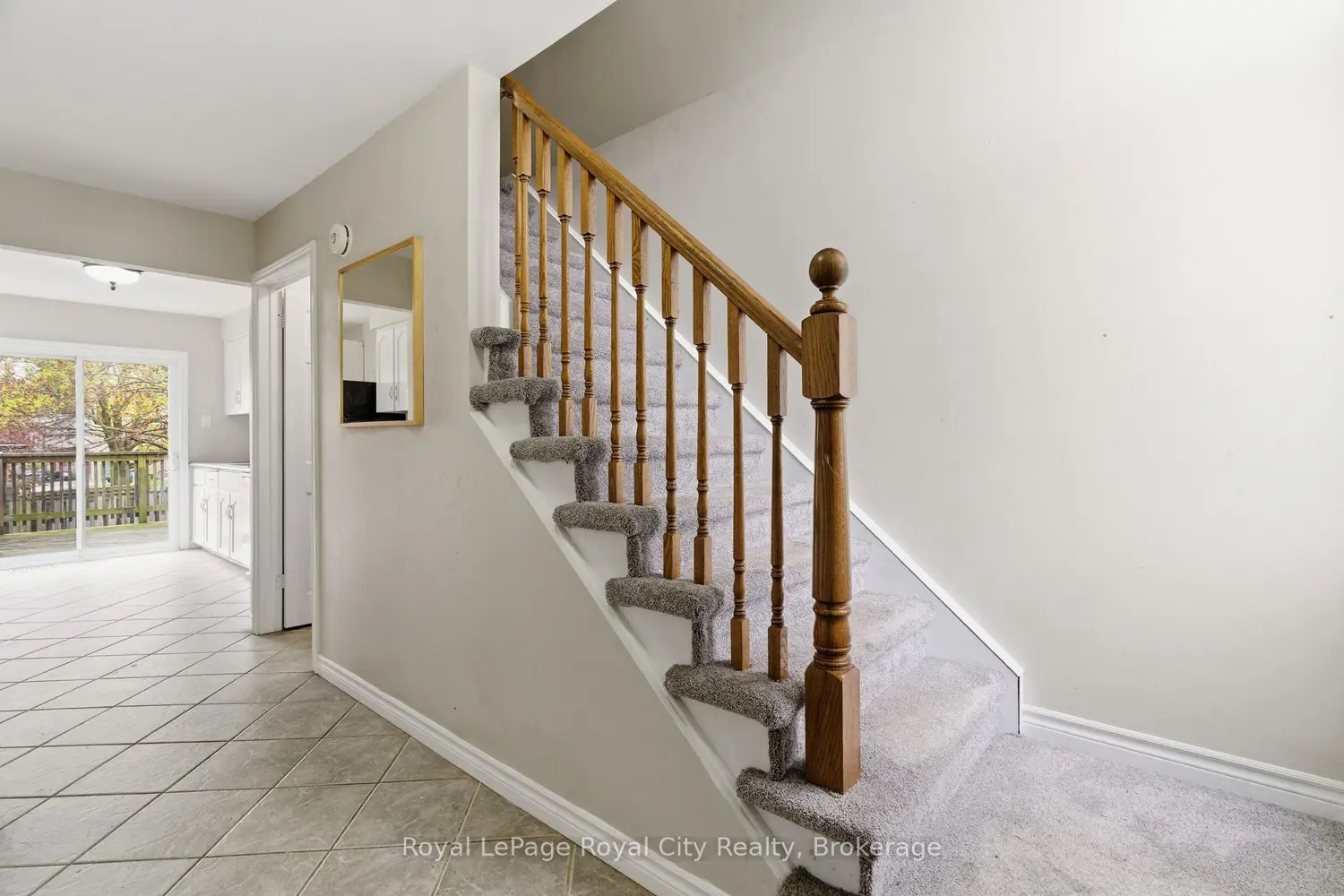 11 Sagewood Place photo 3