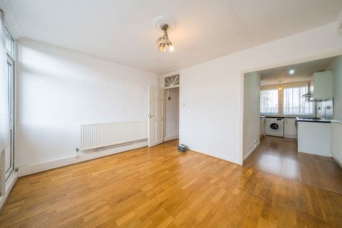 Latona Road, London SE15
