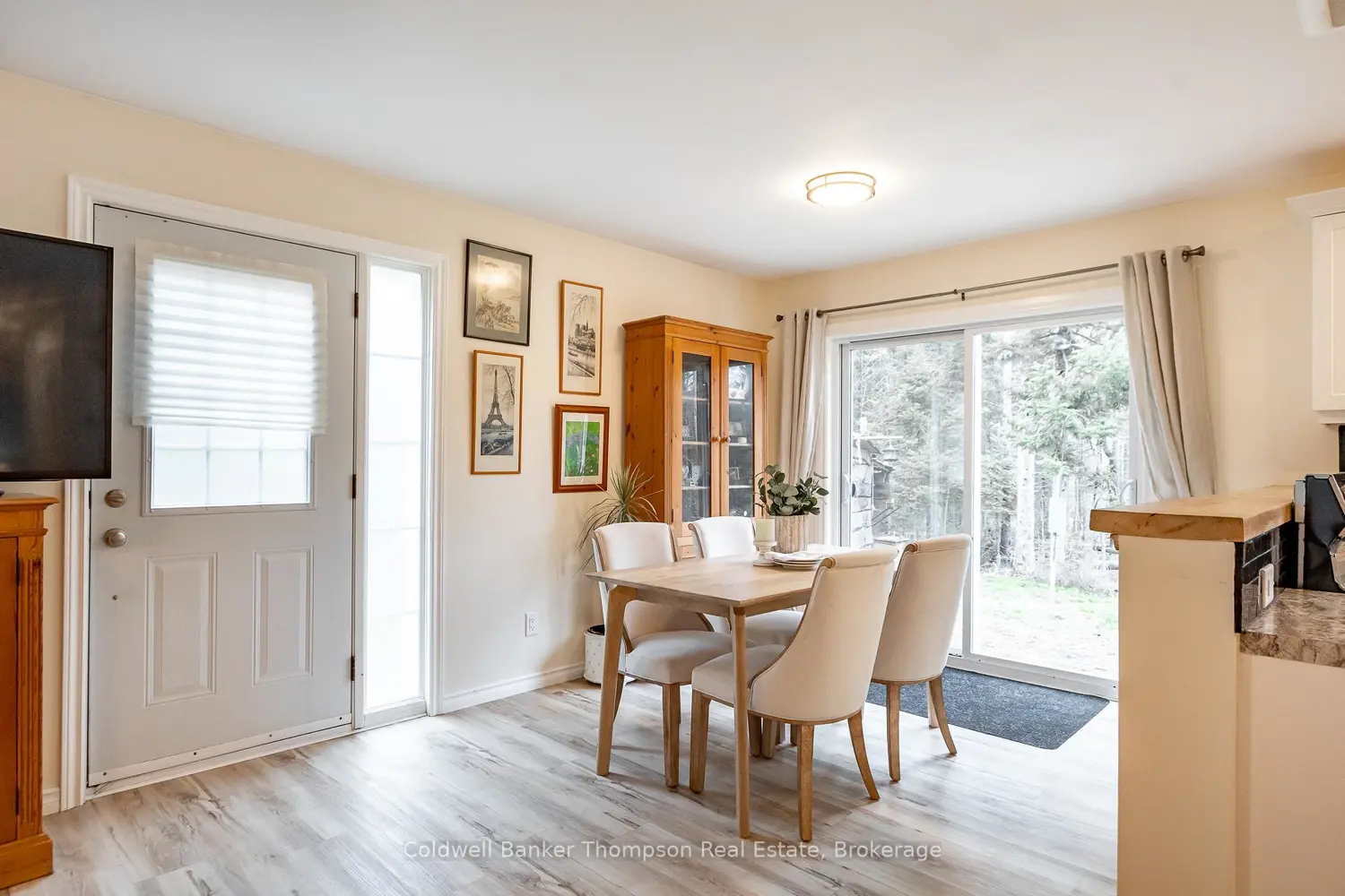 Additional image 9 of 4498 Ravenscliffe Road