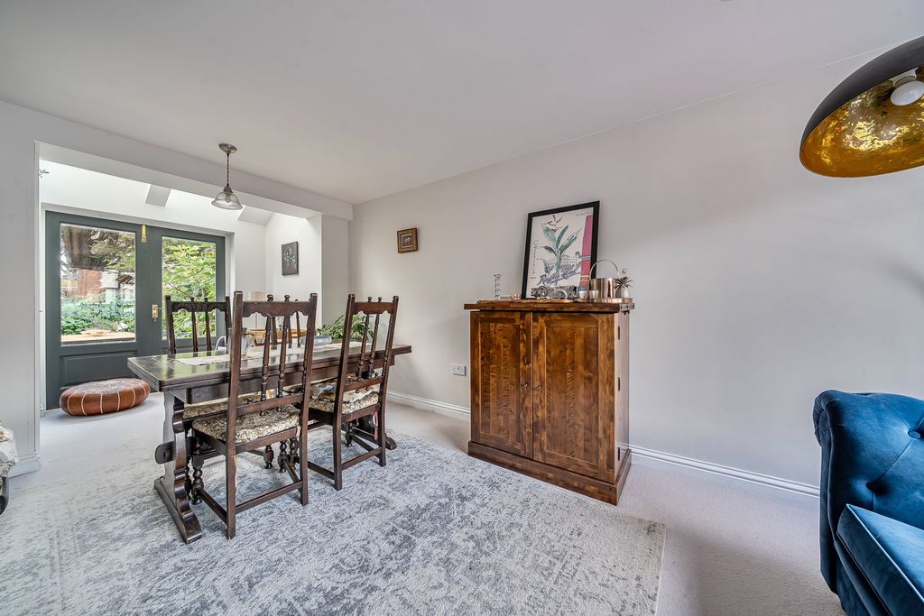 Additional image 11 of 4 bed semi-detached house for saleSingleton Close, Minster, Ramsgate CT12
