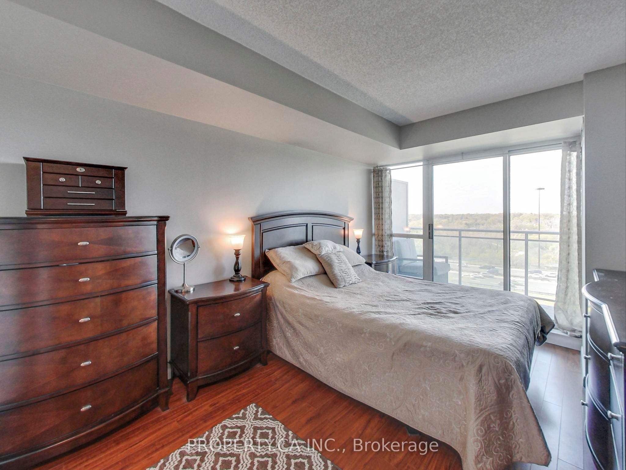 Additional image 4 of 901-185 Legion Road N, Toronto, ON, M8Y 0A1