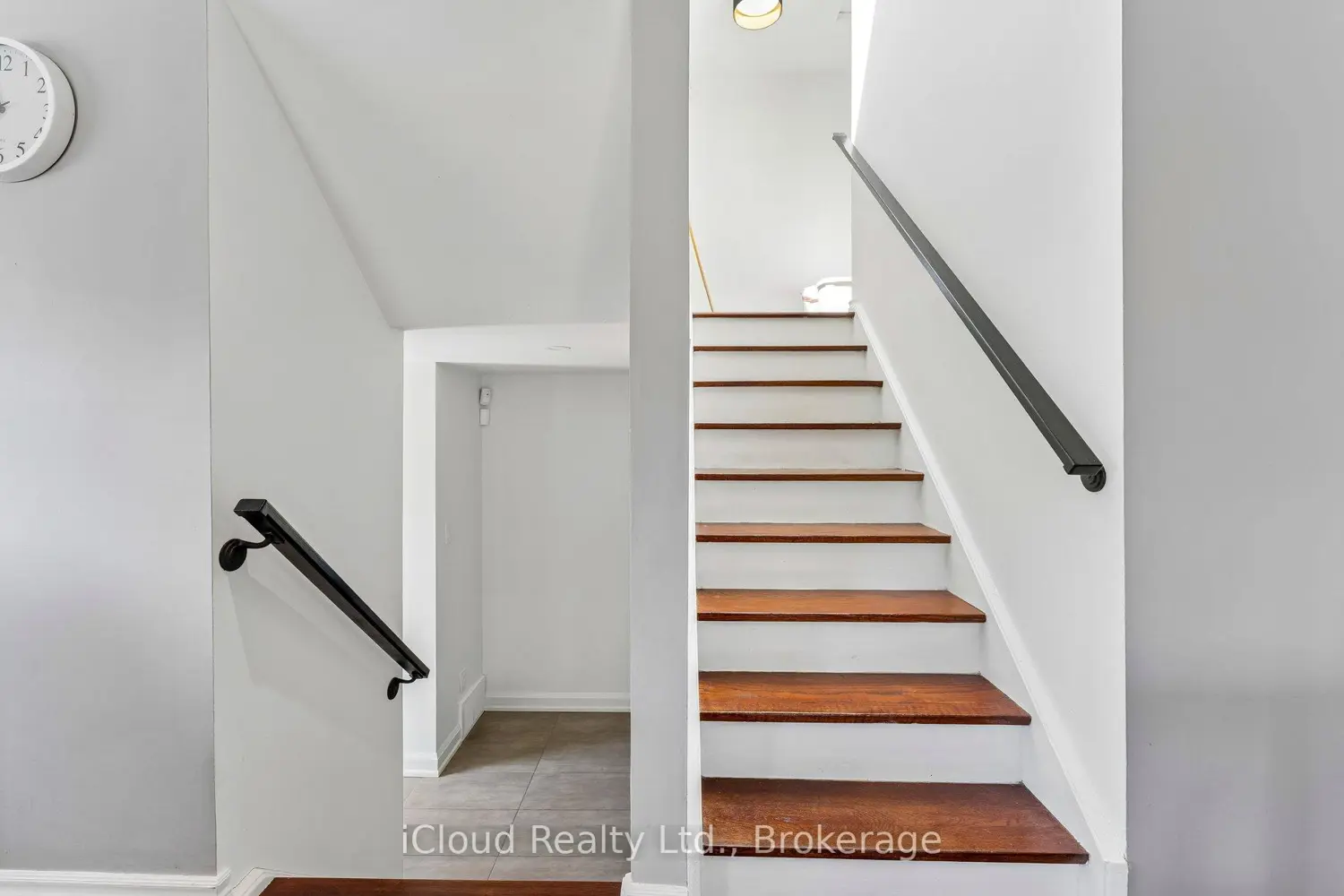 Additional image 7 of 43 Ferndale Crescent