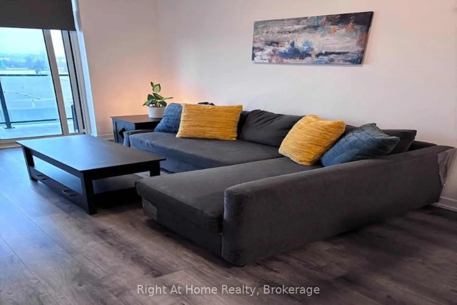 5055 Greenlane Road 416