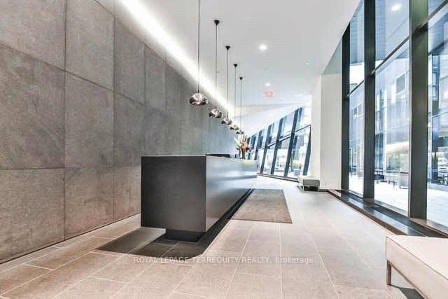 Additional image 2 of 215-629 King Street W, Toronto, ON, M5V 0G9