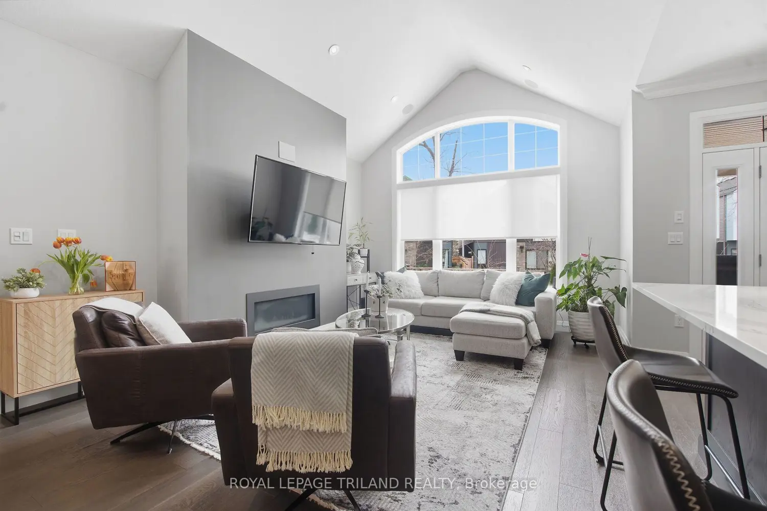 Additional image 4 of 1205 Riverside Drive #46