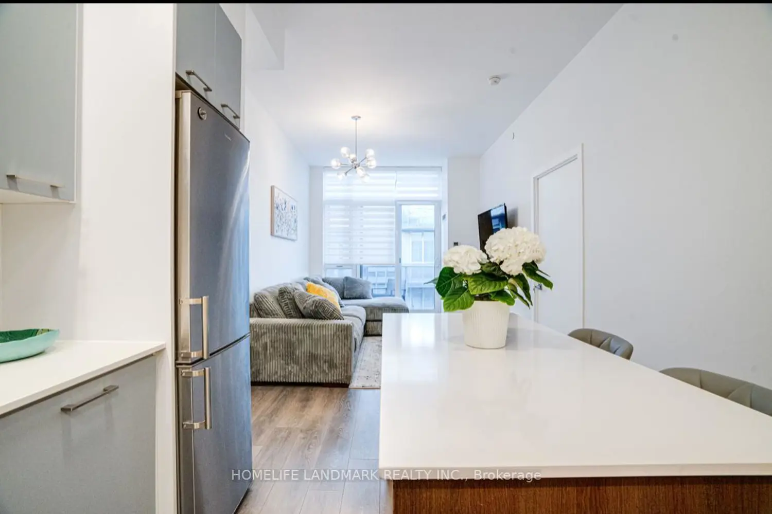 Additional image 11 of 9471 Yonge Street 745
