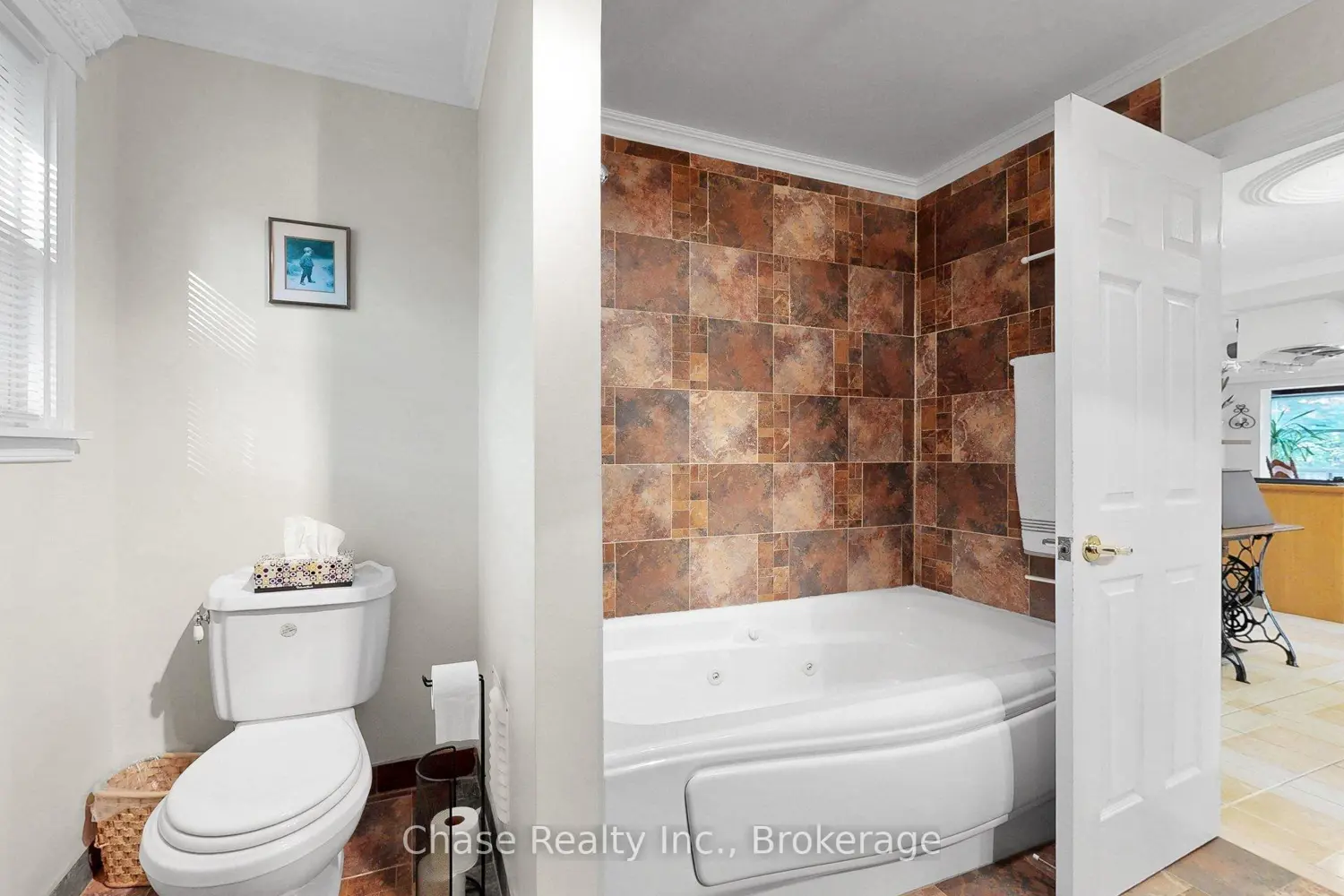 13645 Ninth Line photo 4