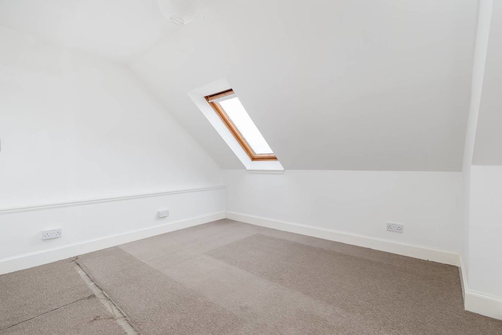 Additional image 8 of 2 bed flat for sale10 Craigside, Buccleuch Street, Innerleithen EH44