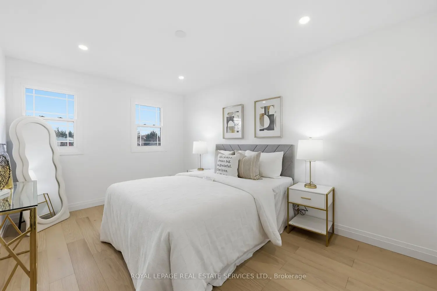 Additional image 7 of 1332 Quinpool Court