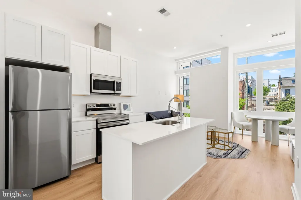 Additional image 11 of 710 Kennedy Street NW Unit 11, Washington, DC 20011