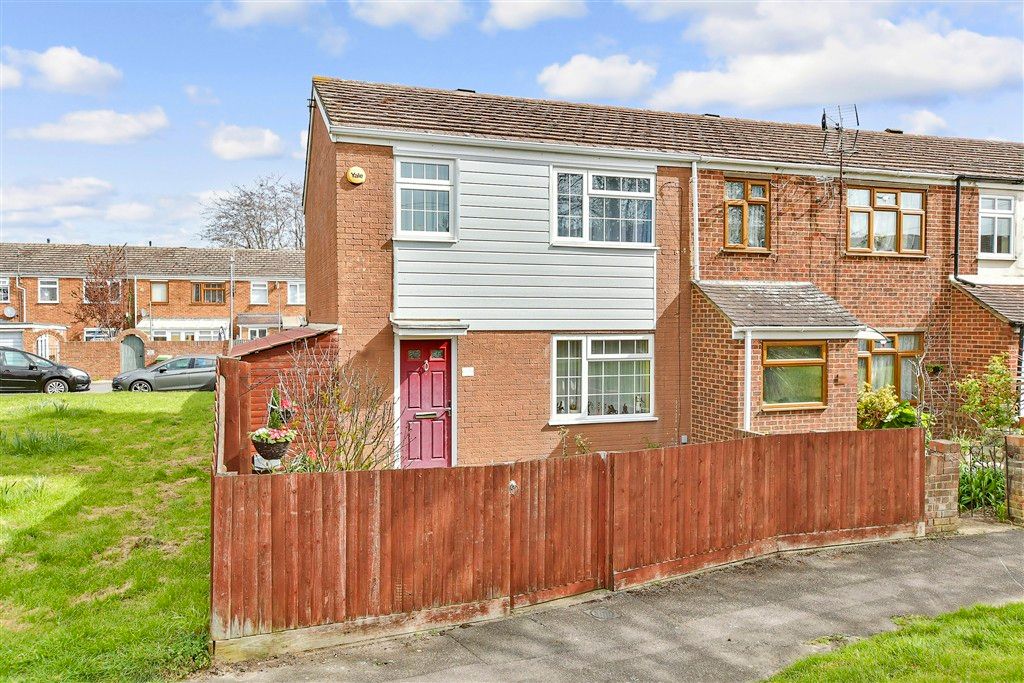 3 bed end terrace house for saleHearne Close, Sittingbourne, Kent ME10