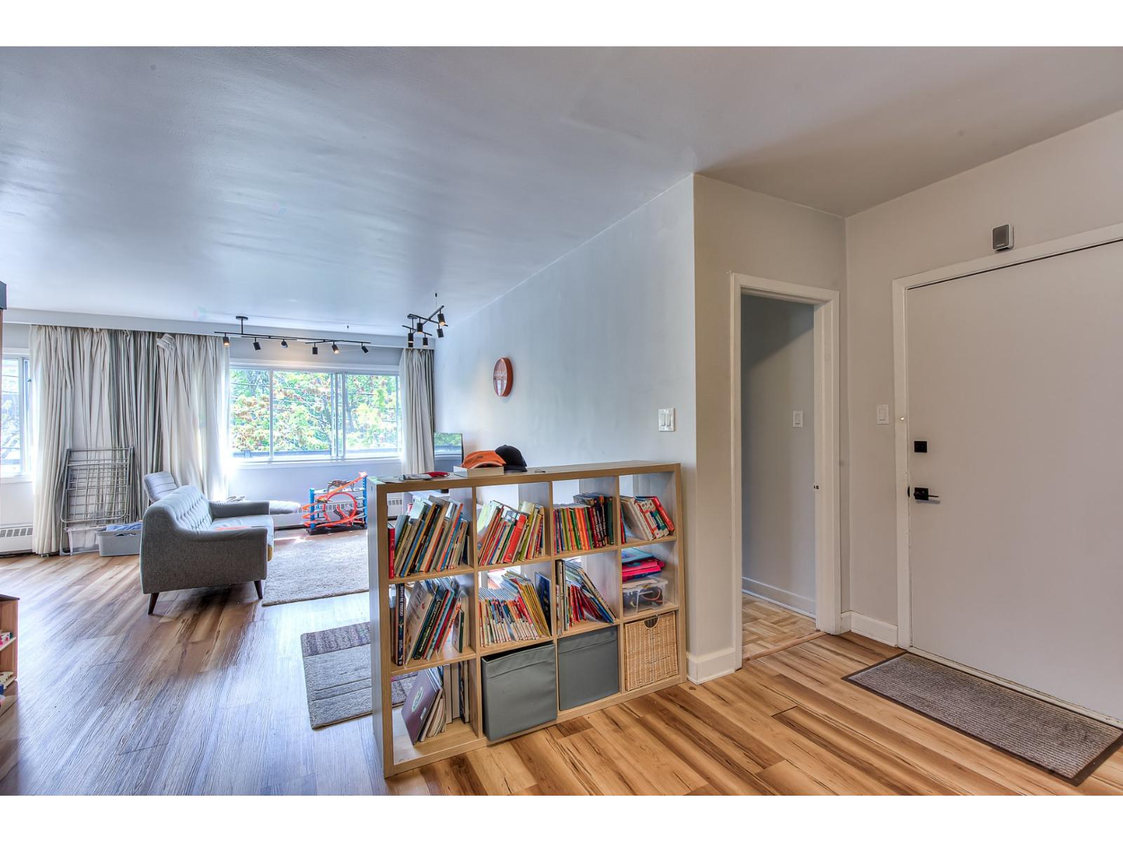 4127 Rue Jean-Brillant