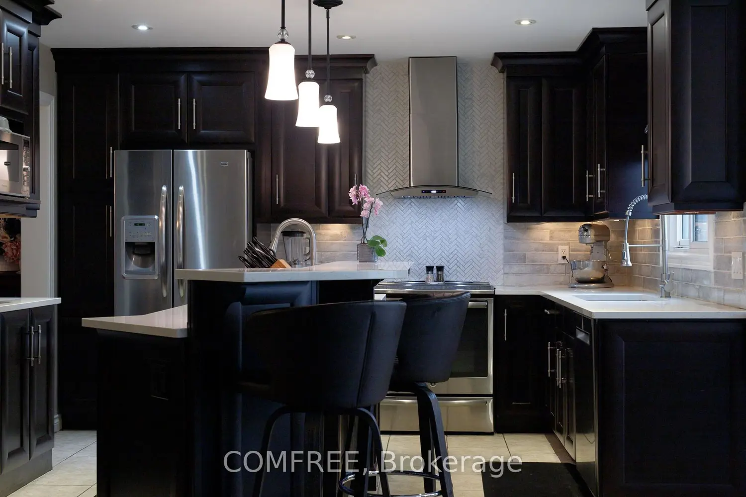 Additional image 6 of 10 Endicott Drive