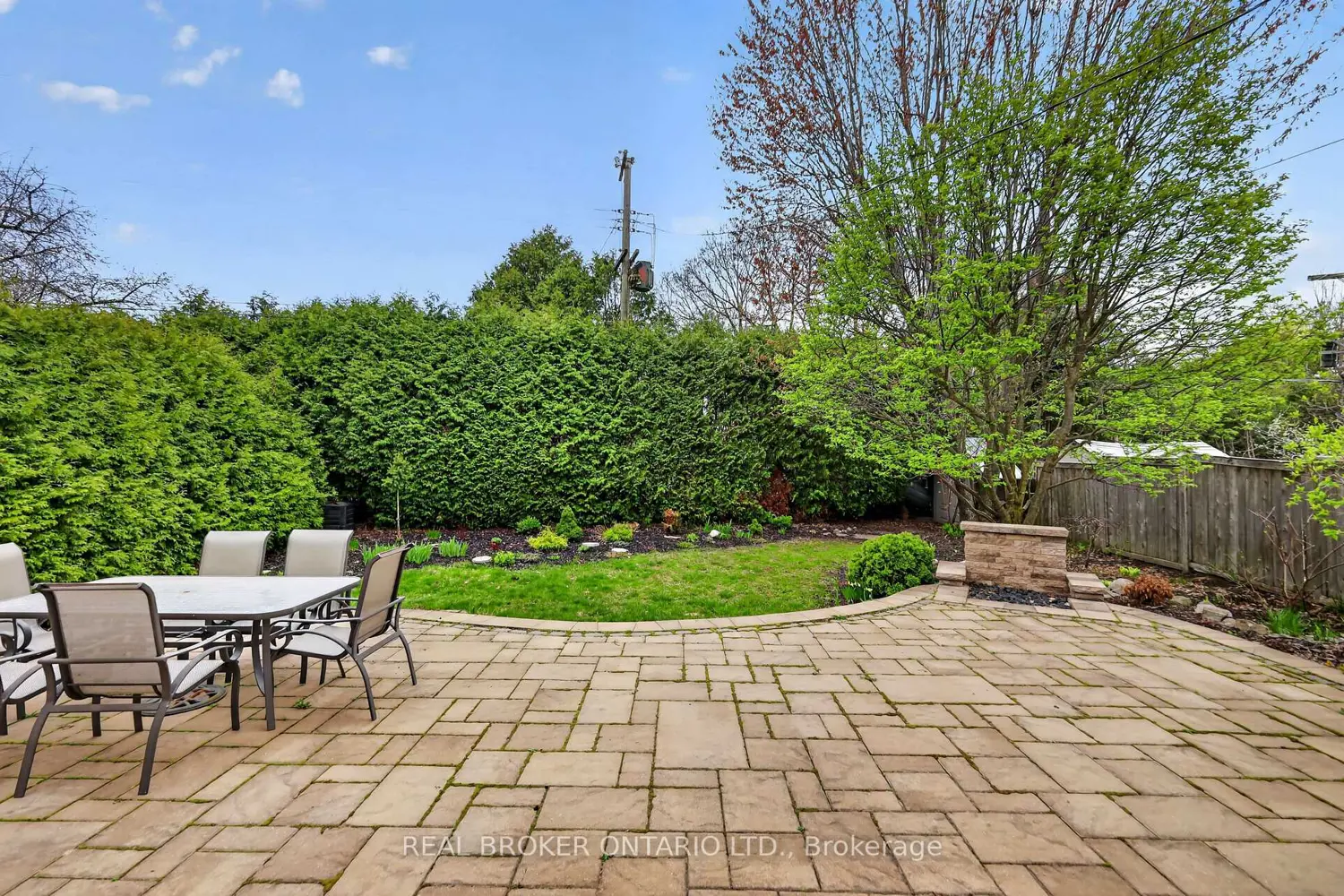 Additional image 19 of 1572 Dorion Avenue