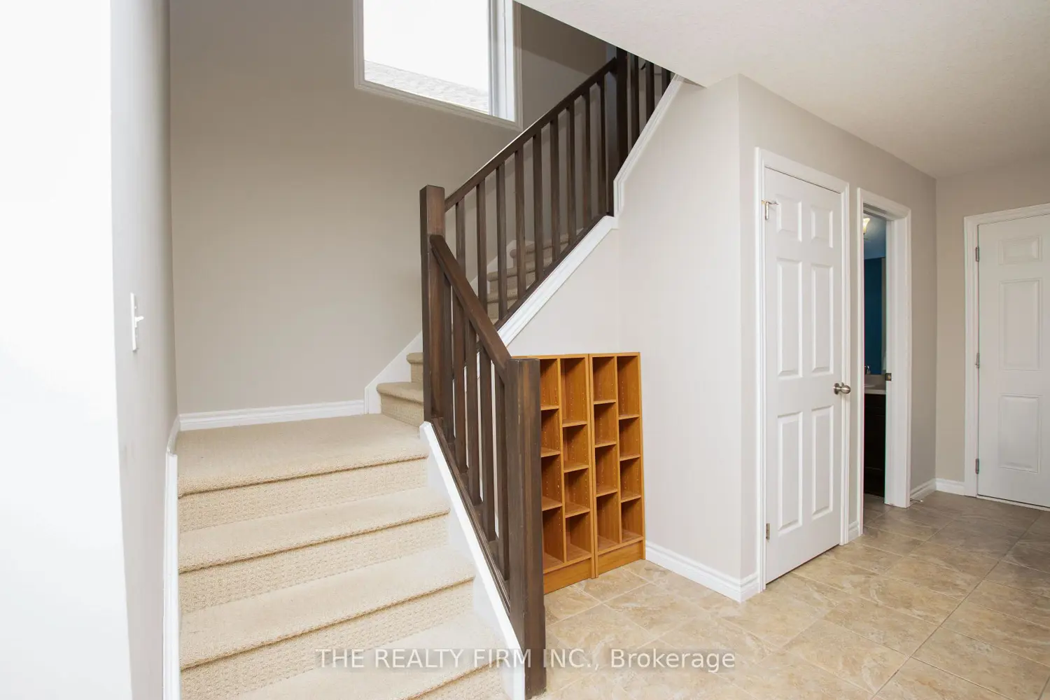 Additional image 4 of 884 Reeves Avenue