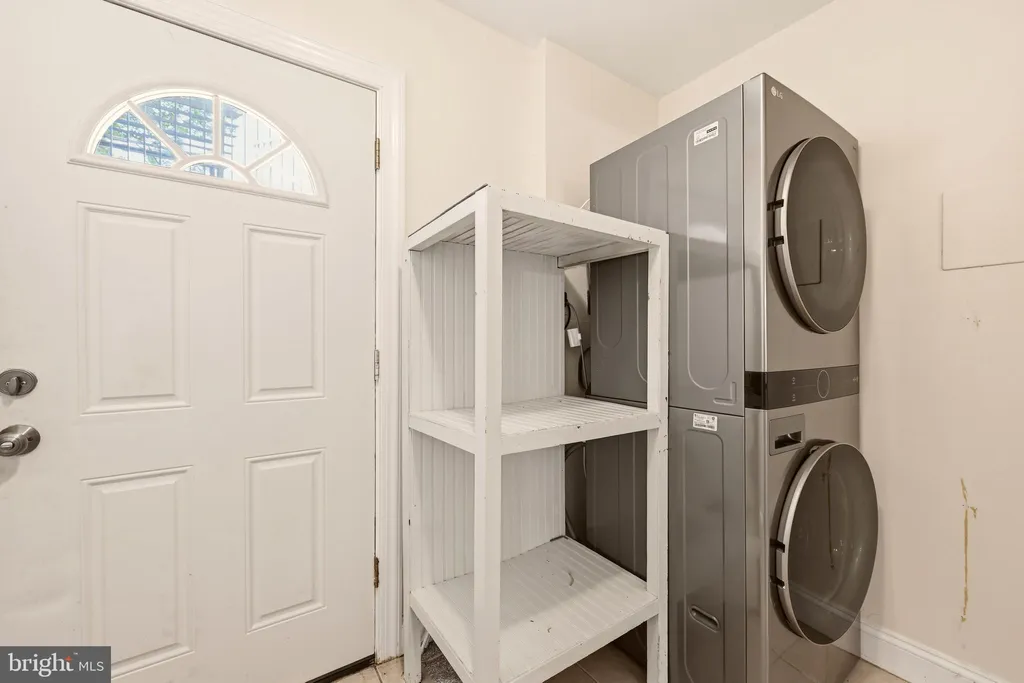 3214 Sherman Avenue NW, Washington, DC 20010