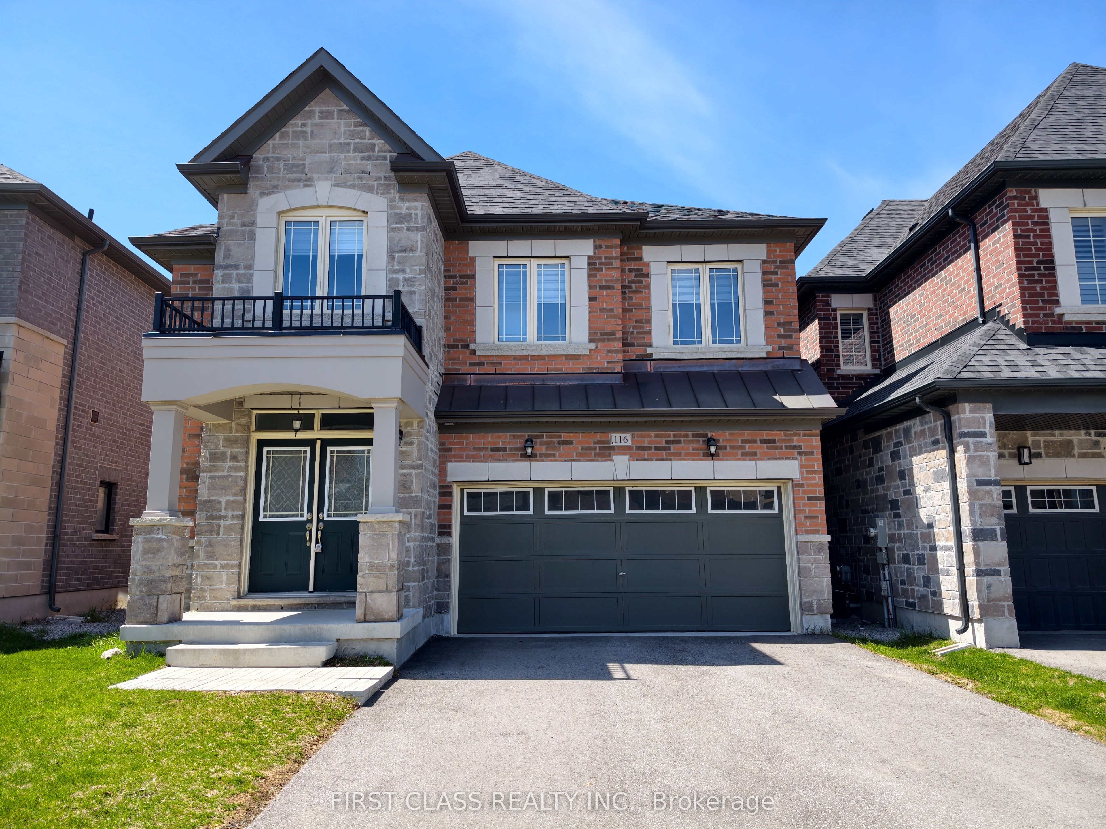 116 Carriage Shop Bend, East Gwillimbury, ON, L9N 0Y3