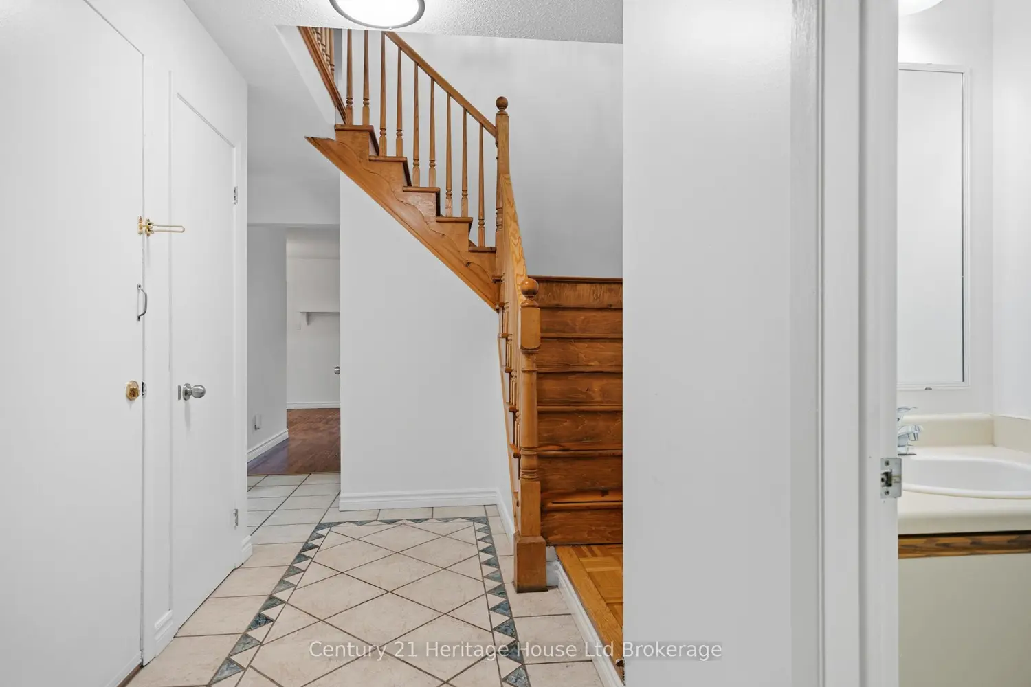 Additional image 7 of 728 Norwood Avenue