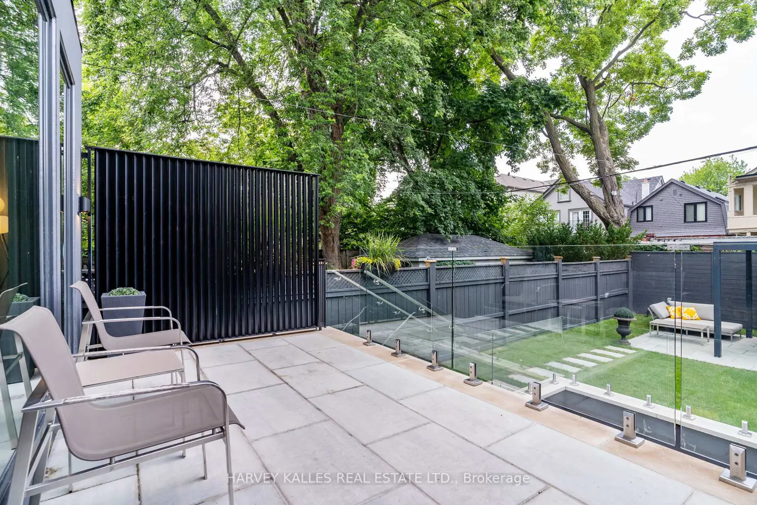 305 Glen Road photo 3